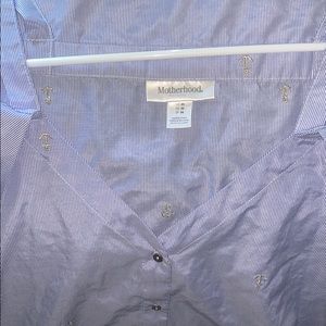 Seersucker anchor quarter sleeve.